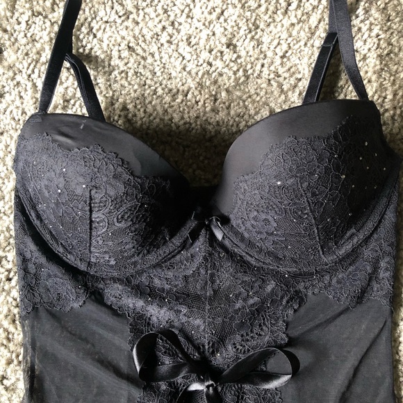 NWOT Victoria's Secret Lingerie 34C - Picture 5 of 5